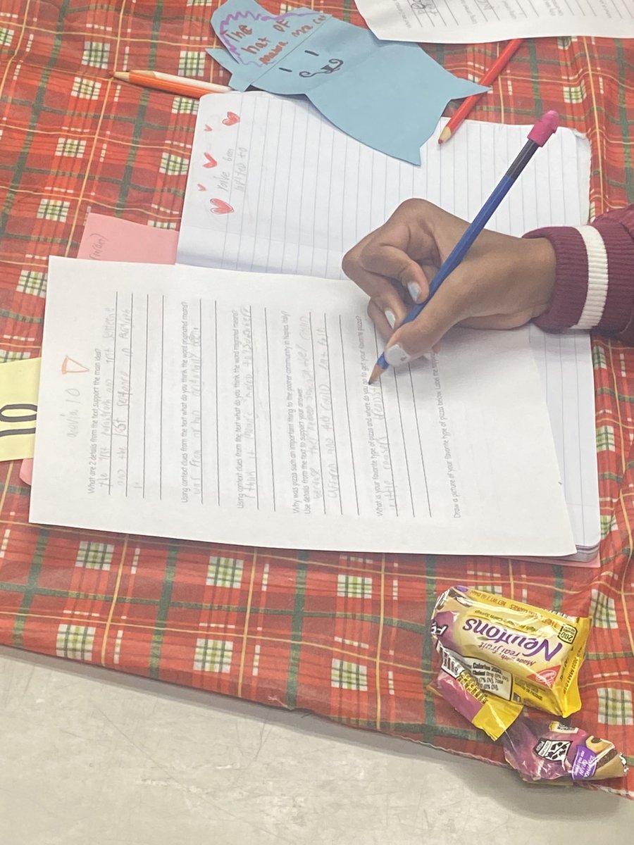 msjmcneill's tweet photo. Its been had a busy week at @PleasantUnionYR. TT’s pizza day with 3rd graders, building roller coaster with 5th graders, and problem solving around James and the Giant Peach with a few creative first graders. https://t.co/u81I73nvs9