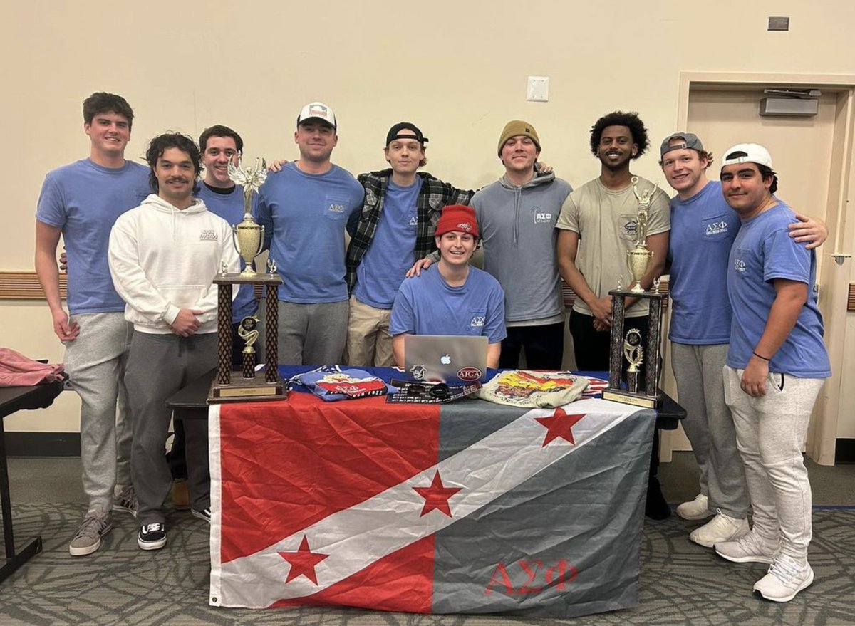 alphasigs's tweet photo. To Better the World through Better Men!
#AlphaSig #rushalphasig #TBTM https://t.co/lv7QecXzUI