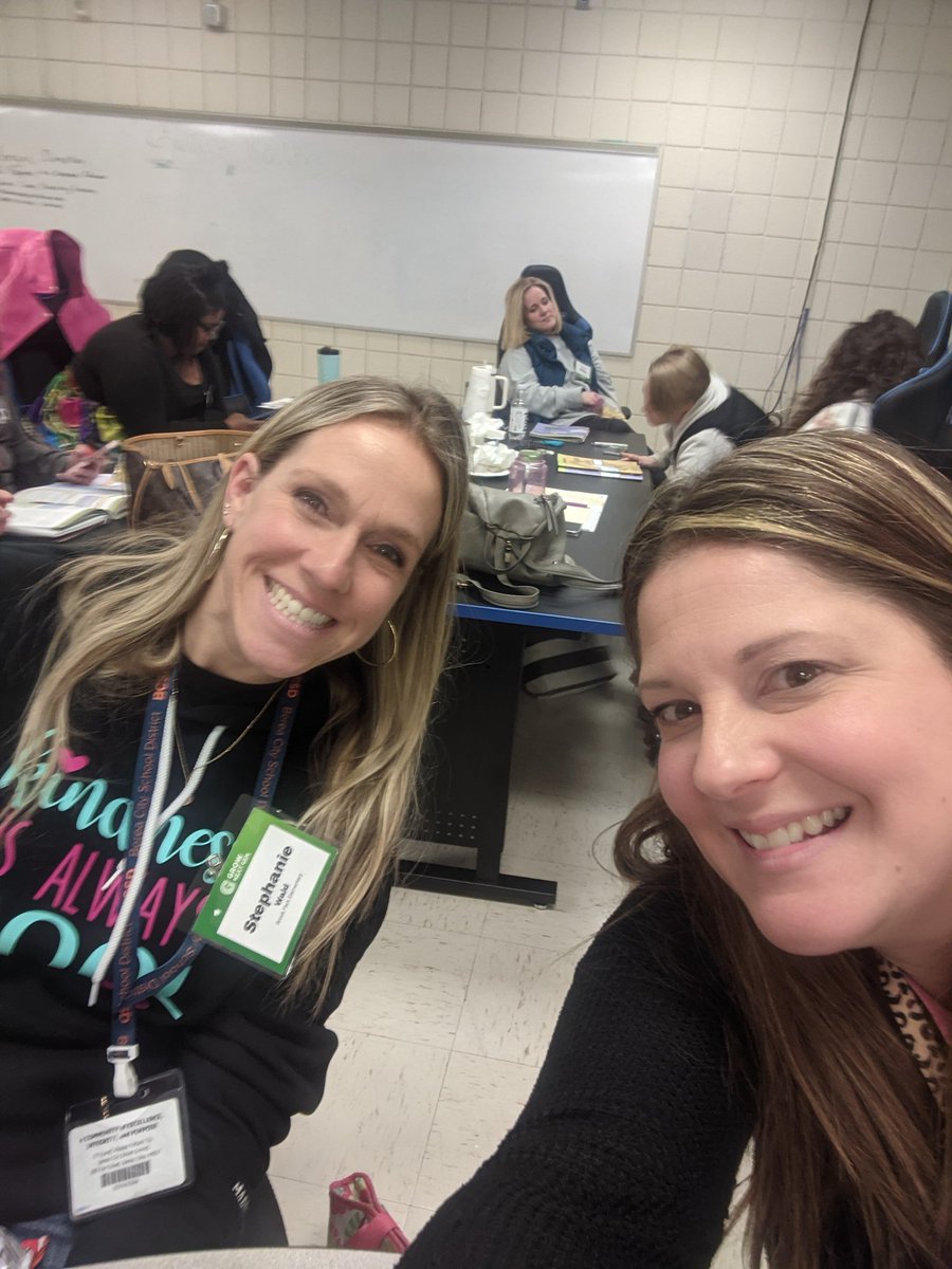 TitansinFirst's tweet photo. @scoadie and I learned so much this afternoon at the ChickQuest workshop! I cannot wait to bring these experiments and this project into my classroom this spring! 🐣 https://t.co/RK6kiRnVLU