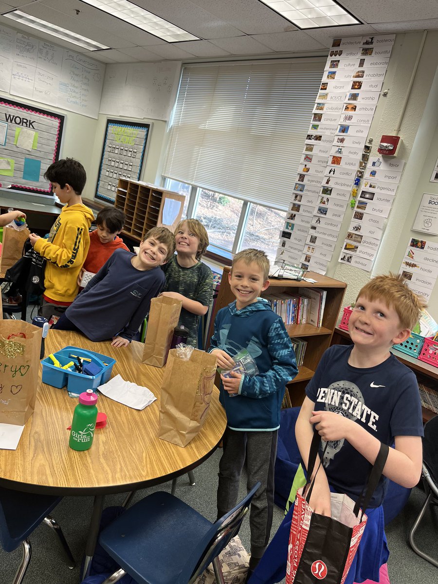 Ms. Ryan tweet media