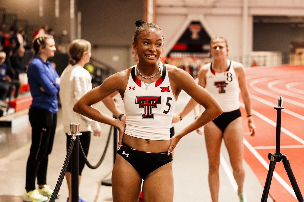 When you break the school’s 1000m record 🤩🥳

Halena Rahmaan clocks in at 2:48.06 😤

#WreckEm | <a href="/halena_aar/">Halena</a>