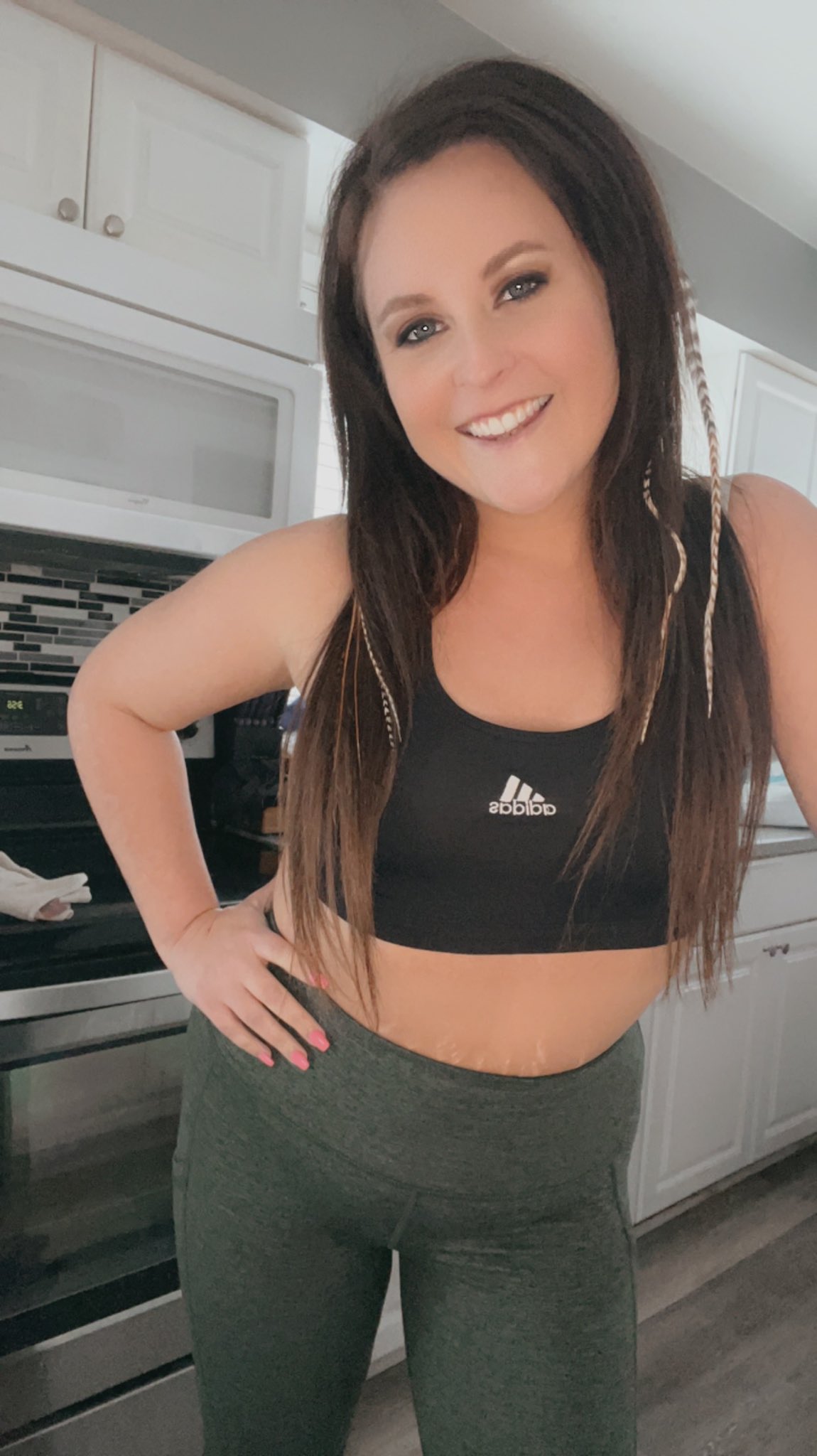 tw-pornstars-bombshellblaze-twitter-just-your-average-mom