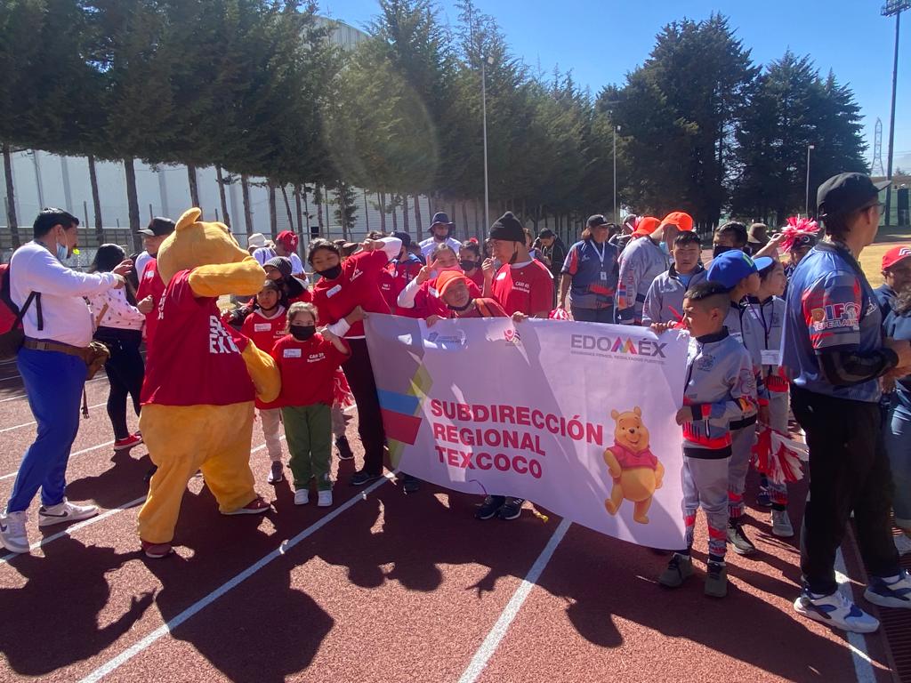 SrebTexcoco's tweet photo. En especial a la alumna Andrea V.E., perteneciente a la Primaria "Mariano Abasolo" de la Zona Escolar #P307; ganadora del 1er lugar en la Categoría Infantil Mayor Femenil.
@geramonro05
@TinocoGRogelio
@ArturoH19772369
@AnastasiaVega21
@gastonm100x100 https://t.co/U1iyERNNAa
