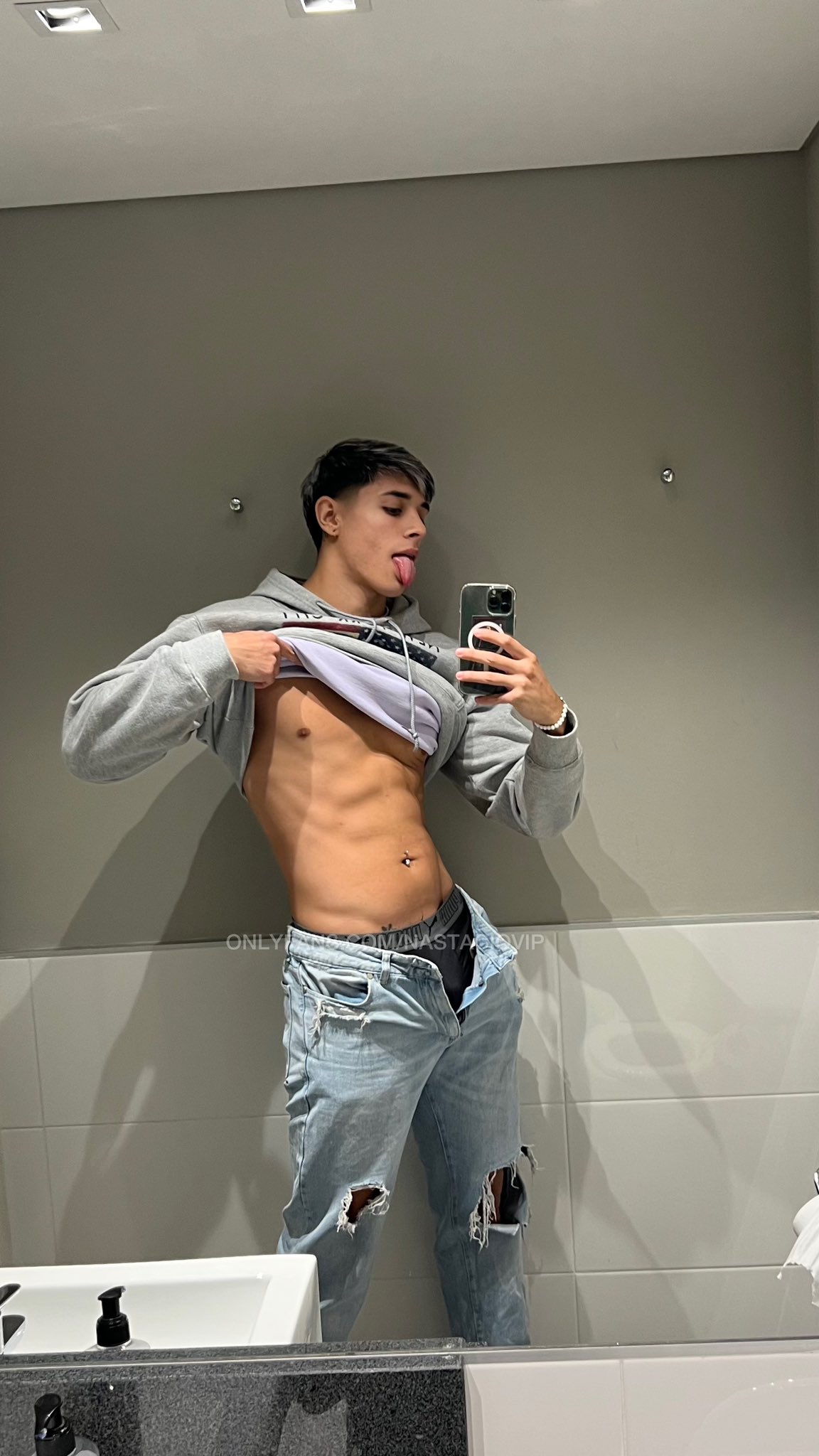 NASTACIO PRIV⭐️ TOP 0.65% on Twitter: "Do you want me to be your spoiled child? Espero tu