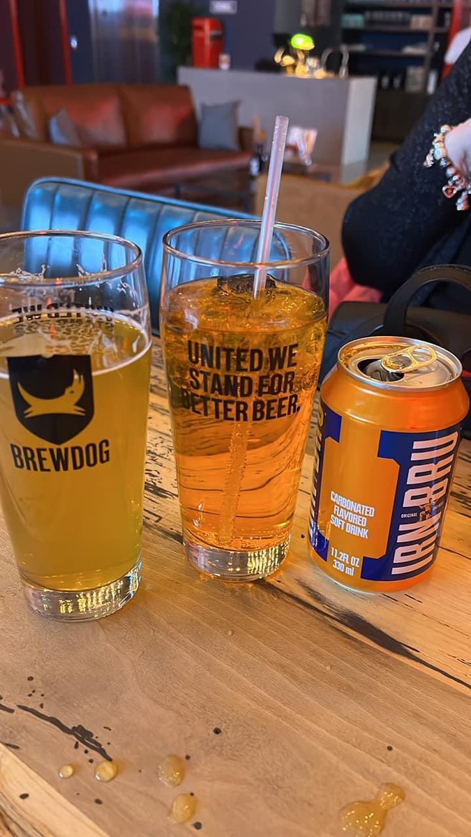 T1mP's tweet photo. We had a great night in @BrewDogLasVegas.  Cool beers and Vodka and Irn Bru for my Scottish wife, brilliant https://t.co/c34BcigRfr