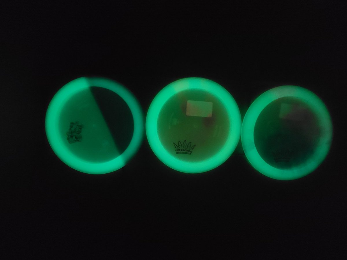 Discmania Active Glow Premium Majesty all scaled 174g. Brand new $25 shipped.
