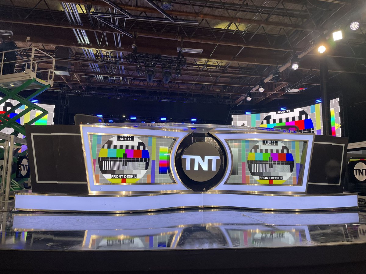 MattRasconNews's tweet photo. It’s #NBAAllStar weekend. On @KSLplus this week, we take a closer look at the excitement and potential impact heading into All-Star weekend.

@KSL5TV

https://t.co/k2V4pScxQA https://t.co/FALiUzapJ1