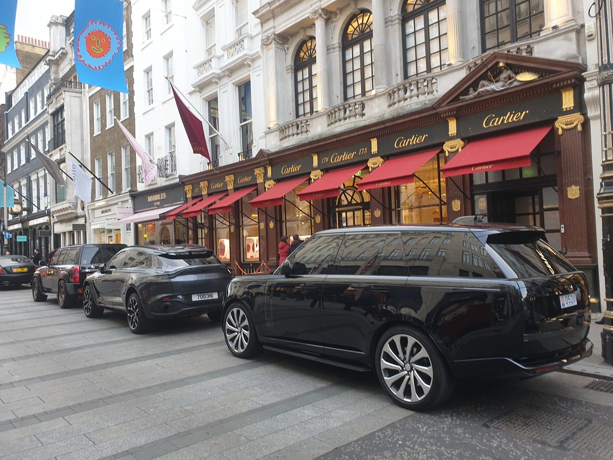 Clover Summers tweet media