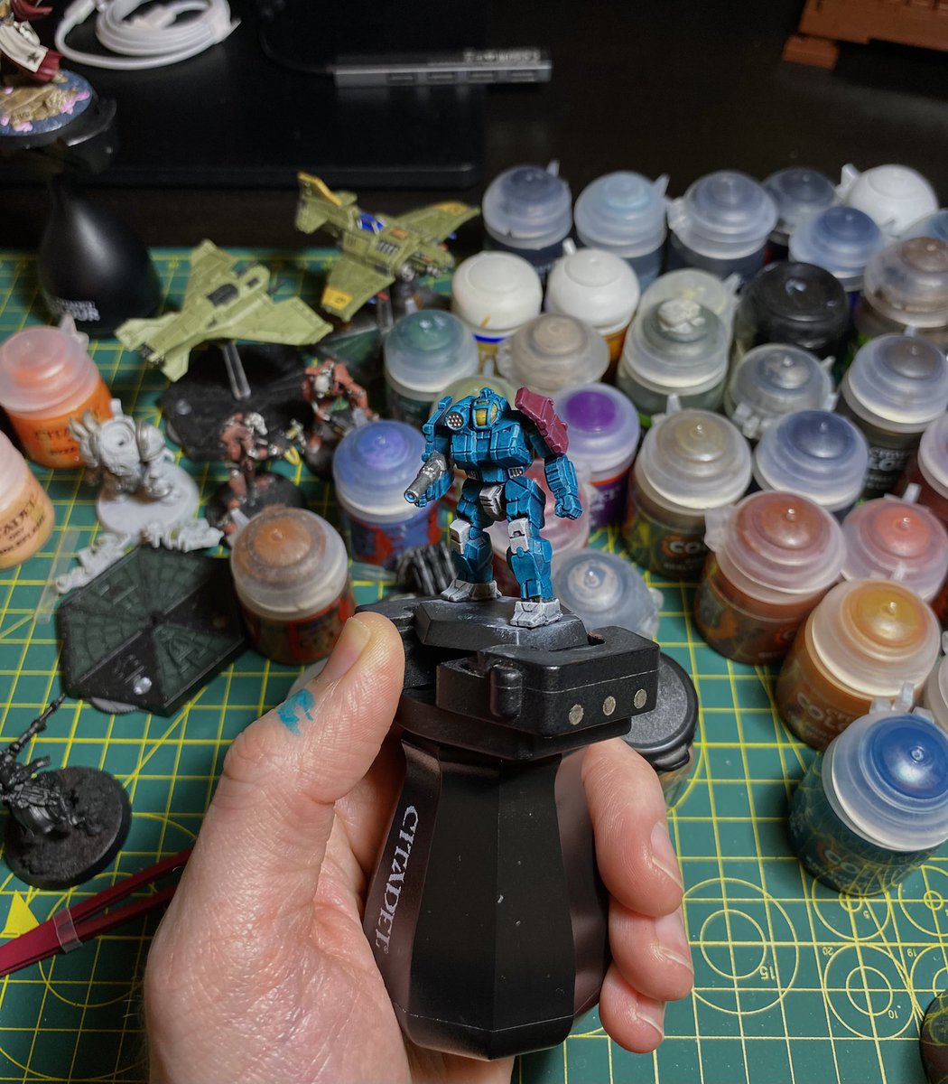 Sure, sex is great and all but have you ever tried applying Kroxigor Scales straight out of the pot?

#BattleTech #BattleTechGame #TabletopGaming #PaintingMiniatures #MiniaturePainting #SciFiWargaming #Warmongers #Slapchop #SlapchopPainting #CatalystGameLabs