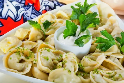 The first mention of a dish similar to dumplings comes from ancient Greece, but the Ural region seems to be the original homeland of pelmeni. 😊😊😊😊😊