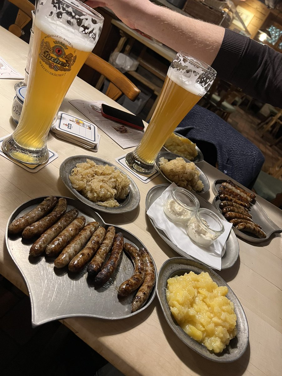 George2sebas's tweet photo. Nürnberg kept it German all the way. #sauerkraut #weissbier #bratwurst https://t.co/GoTdo8RhyS