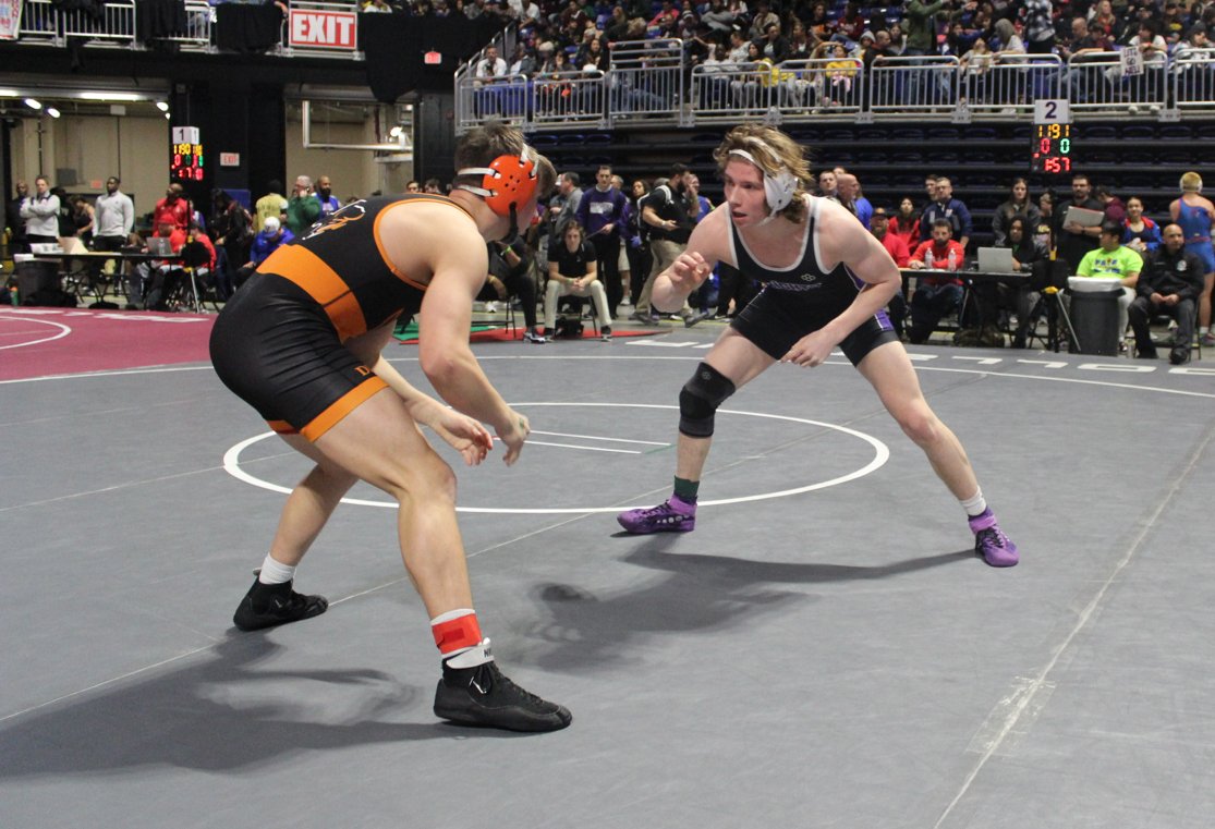 Friscoisdsports's tweet photo. Congratulations to Alex Tipton of @IHSFrisco wrestling, who advanced to the #uilstate 5A semifinals at 165 pounds. Go @friscoisd! https://t.co/V5P6ERDttC