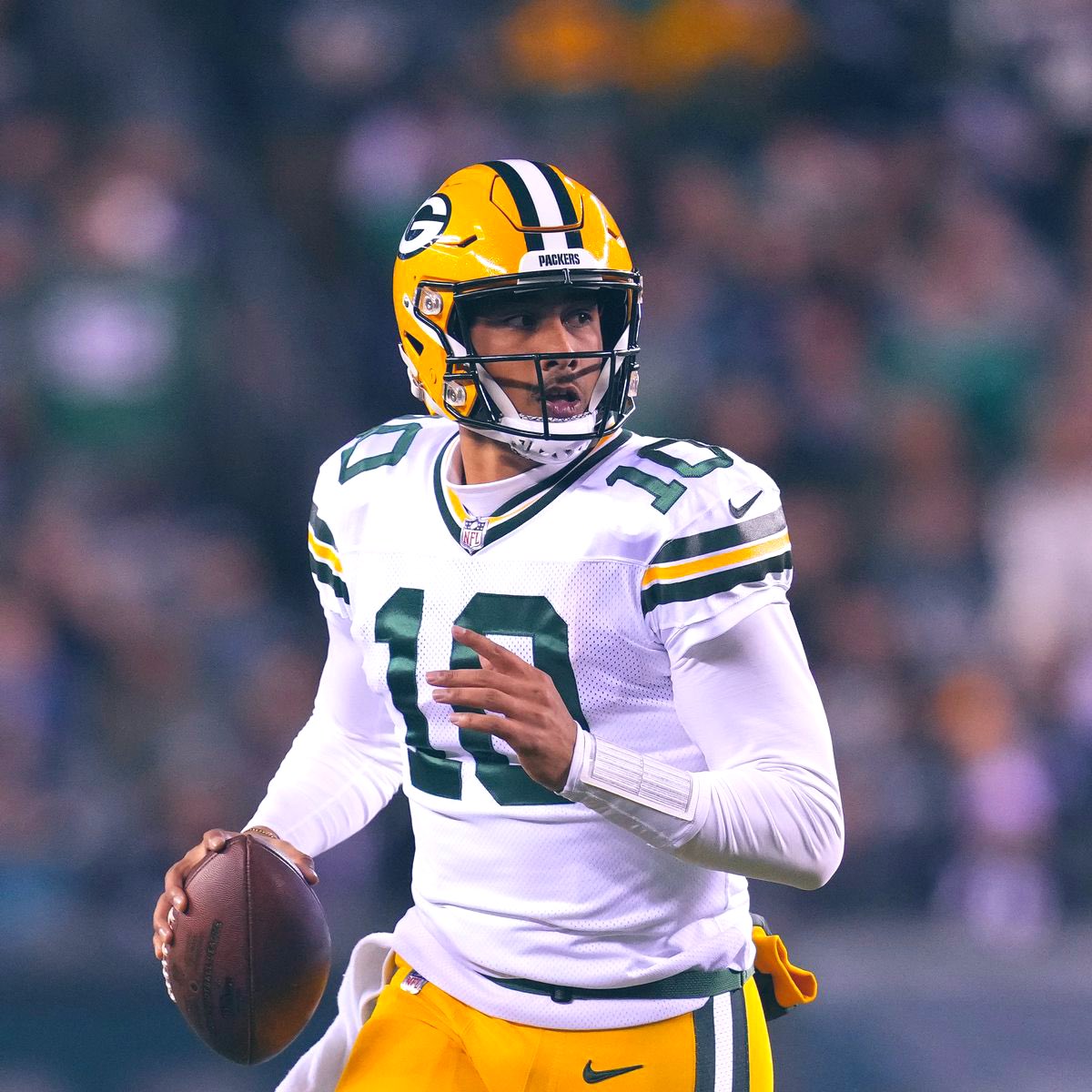 IKE_Packers's tweet photo. Where do you stand on Jordan Love?! https://t.co/DGhAqaahpa