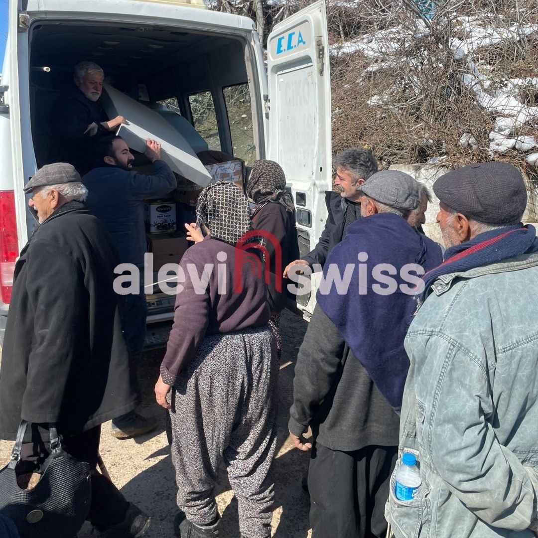 _seldasaglam's tweet image. Hizmetlerin kabul olsun. Canim ta ici..canla başla kac gündür nekadar müdahale verdiğini, uğraşdını biliyorum.@binalisaglam 😭🙏🏼❤️ #aleviswiss #iabf #marasdepremi #isvicrealevibirlikfederasyonu #pazarcıkdeprem #Hatay #diyarbakir #adiyaman #Kayseri #Gaziantep #iskenderun #Malatya