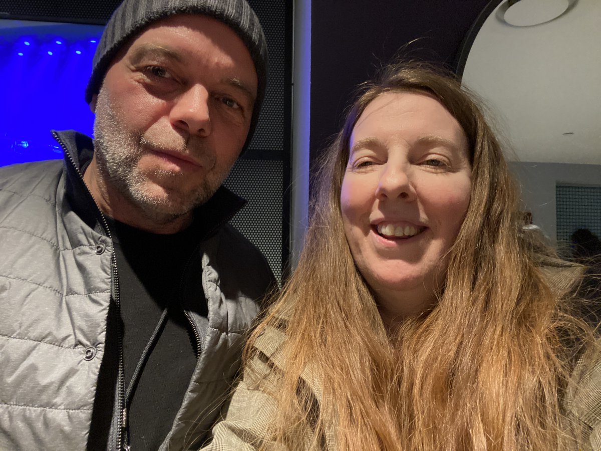 <a href="/MarkGardener/">Mark Gardener</a> <a href="/FillmoreSF/">The Fillmore</a> <a href="/thecharlatans/">The Charlatans</a> <a href="/rideox4/">RIDE</a> Mark, thanks so much to you &amp; #RIDE <a href="/rideox4/">RIDE</a> for making time for our <a href="/ShamelessPR_/">Shameless Promotion PR</a> family in Toronto, Denver and San Francisco <a href="/AShorelineDream/">A Shoreline Dream</a> @ONbandoffical <a href="/Ummagma/">Ummagma</a>! Can't wait to see you again. Wishing you the most brilliant show and after-party tonight! Much love, Shauna :)