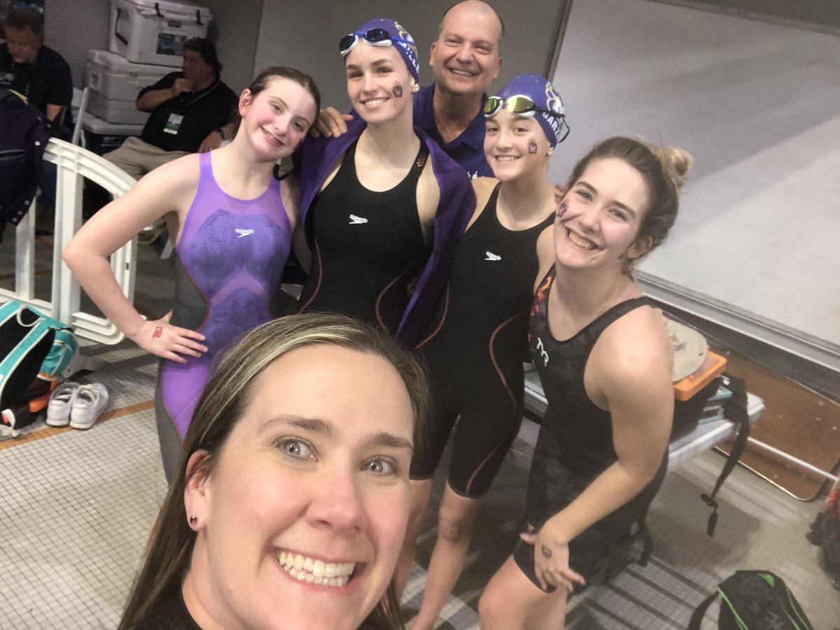 Julie Roth tweet media