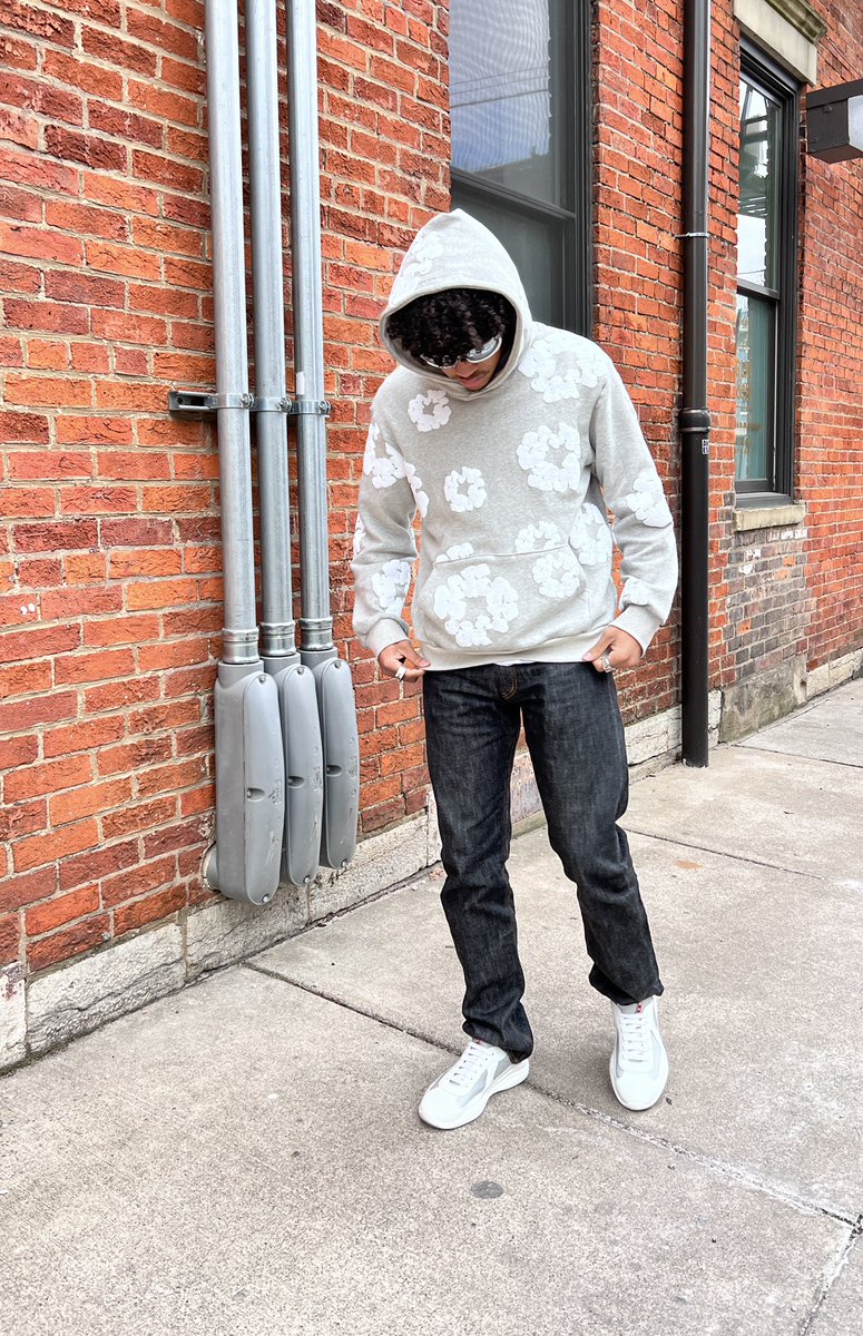 1017maximus's tweet image. 