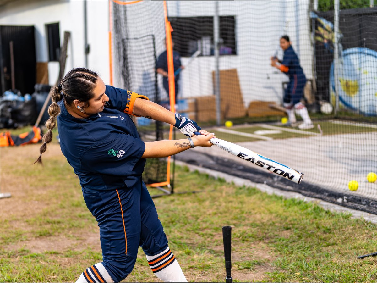Titans Softball tweet media