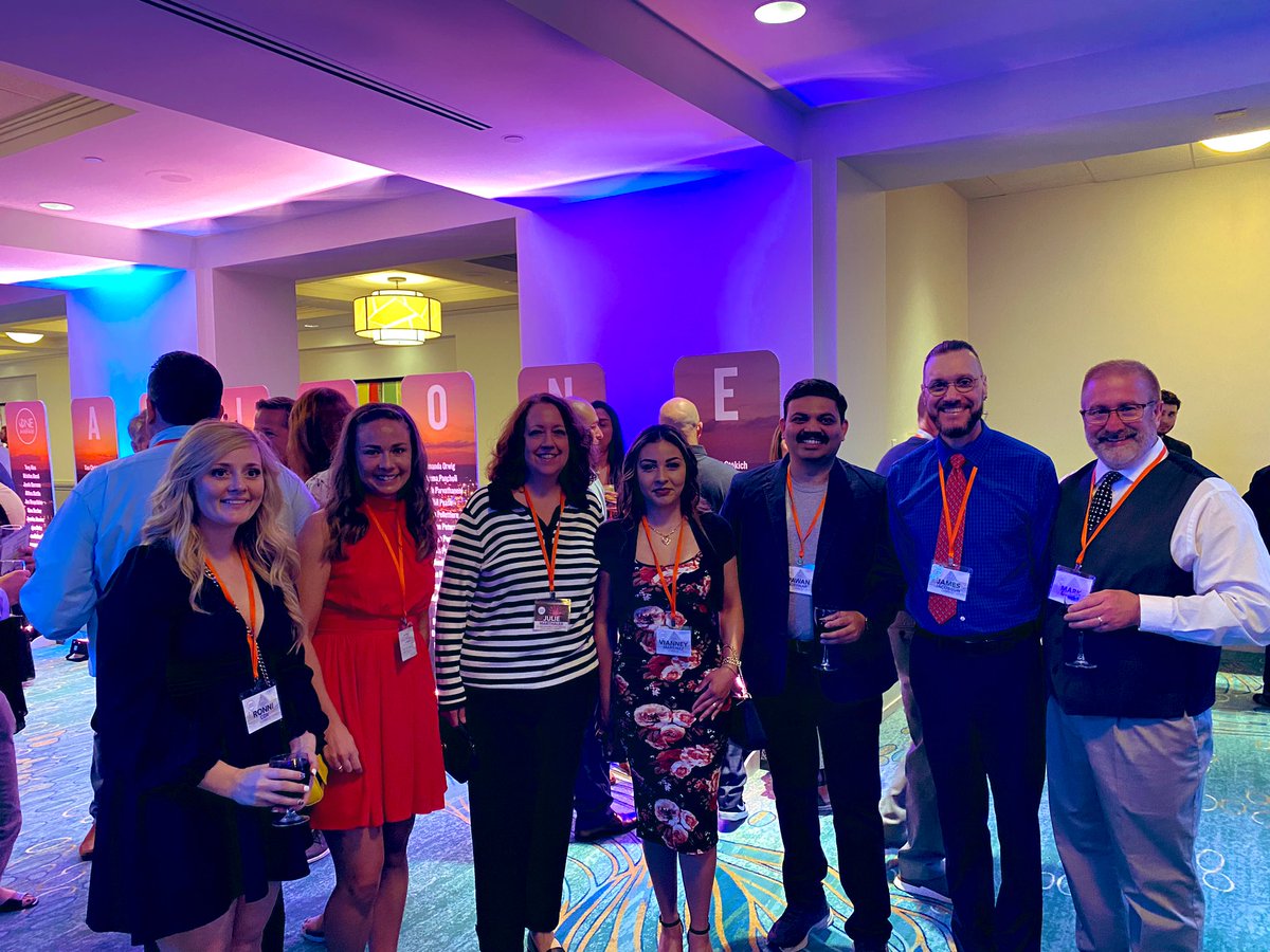juliemarthaler's tweet photo. So much fun celebrating the #All4OneAmFam championship performers from the @amfam group. Was great catching up with some champions from @CONNECTbyAmFam 😊 Congratulations to all the winners! #iwork4AmFam #oneAmFam https://t.co/nxv95ZIZfN