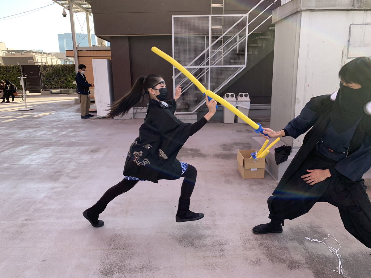 Vanessa39's tweet photo. 武藏祭り、東京タワーのフットタウンで本日開催。武器説明、蜘蛛の巣くぐりその他の忍活が楽しめます。　#MusashiClan  #Matsuri #ninja #samurai #Ninshidan #Shinobisamurai #TokyoTower #忍者の日 #武藏一族 #忍士団 #東京タワー #芝公園 #東京 #徳川に仕えた忍び一族 #Igamono https://t.co/LT7hF8sRGa