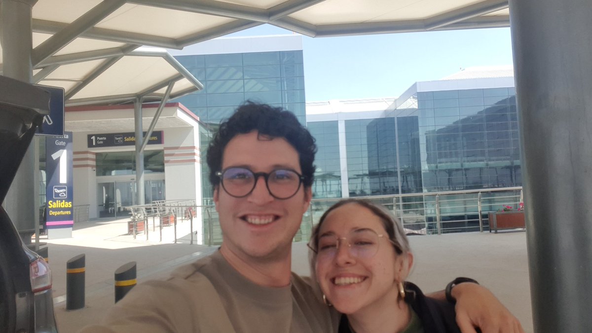 ricalfaro's tweet photo. Poca madre mía experiencia en el AIFA.
No se dejen engañar, el aeropuerto está chingóoooooooon. https://t.co/jVPyhgq9ns