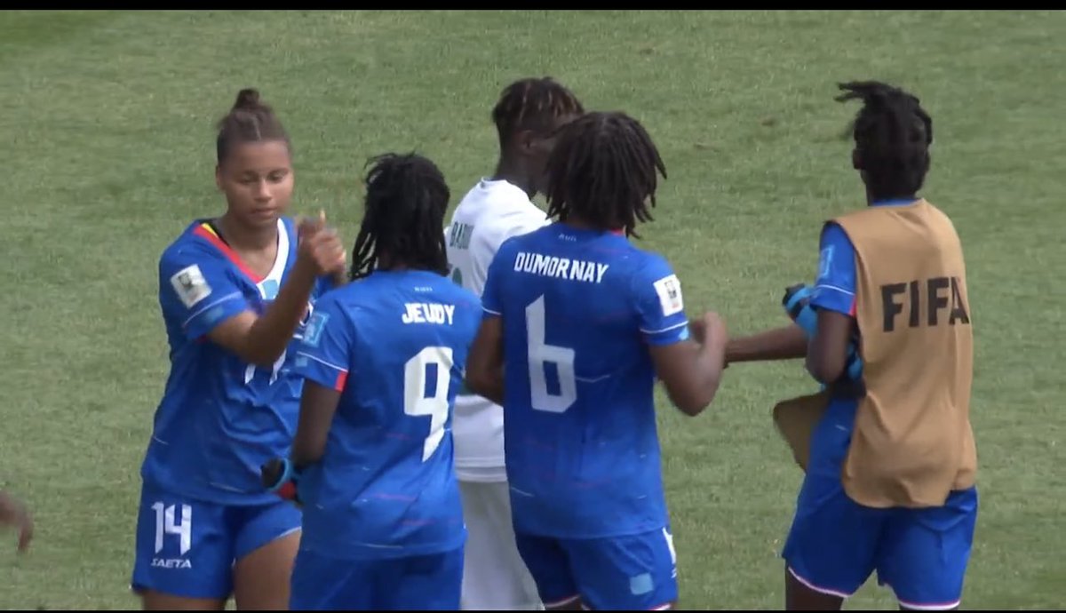 HaitiFutbol's tweet photo. FT Senegal 🇸🇳 0 Haiti 4 (Kethna Louis,Nerilia Mondesir,Borgella X2)

Next match vs Chile 🇨🇱 Tuesday #ALASOOOO https://t.co/7b2FxF7drN