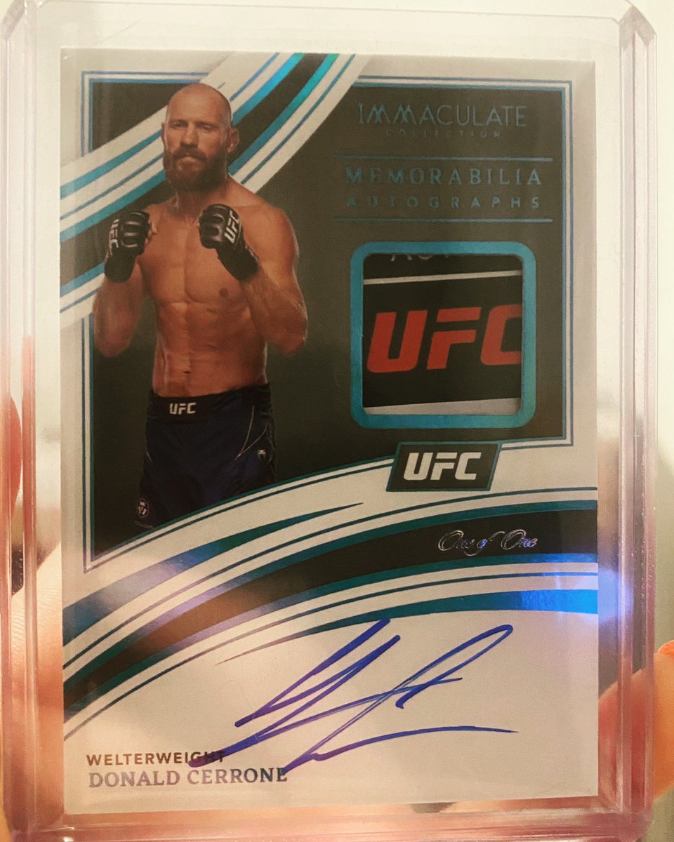 👀 one of ONE Cowboy Cerrone 🔥🔥🔥#ufcimmaculate2022 #ufcimmaculate #cowboycerrone #ufccards #ufcpanini @cowboycerrone @thomkoby