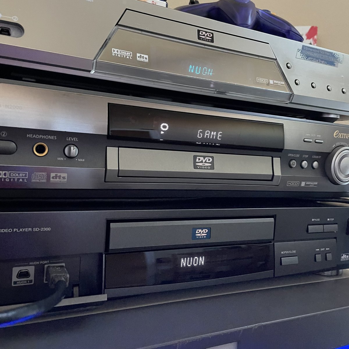 Jeze3D.exe v1.0.5 on Twitter "RT RobertDaleSmith Having three DVD