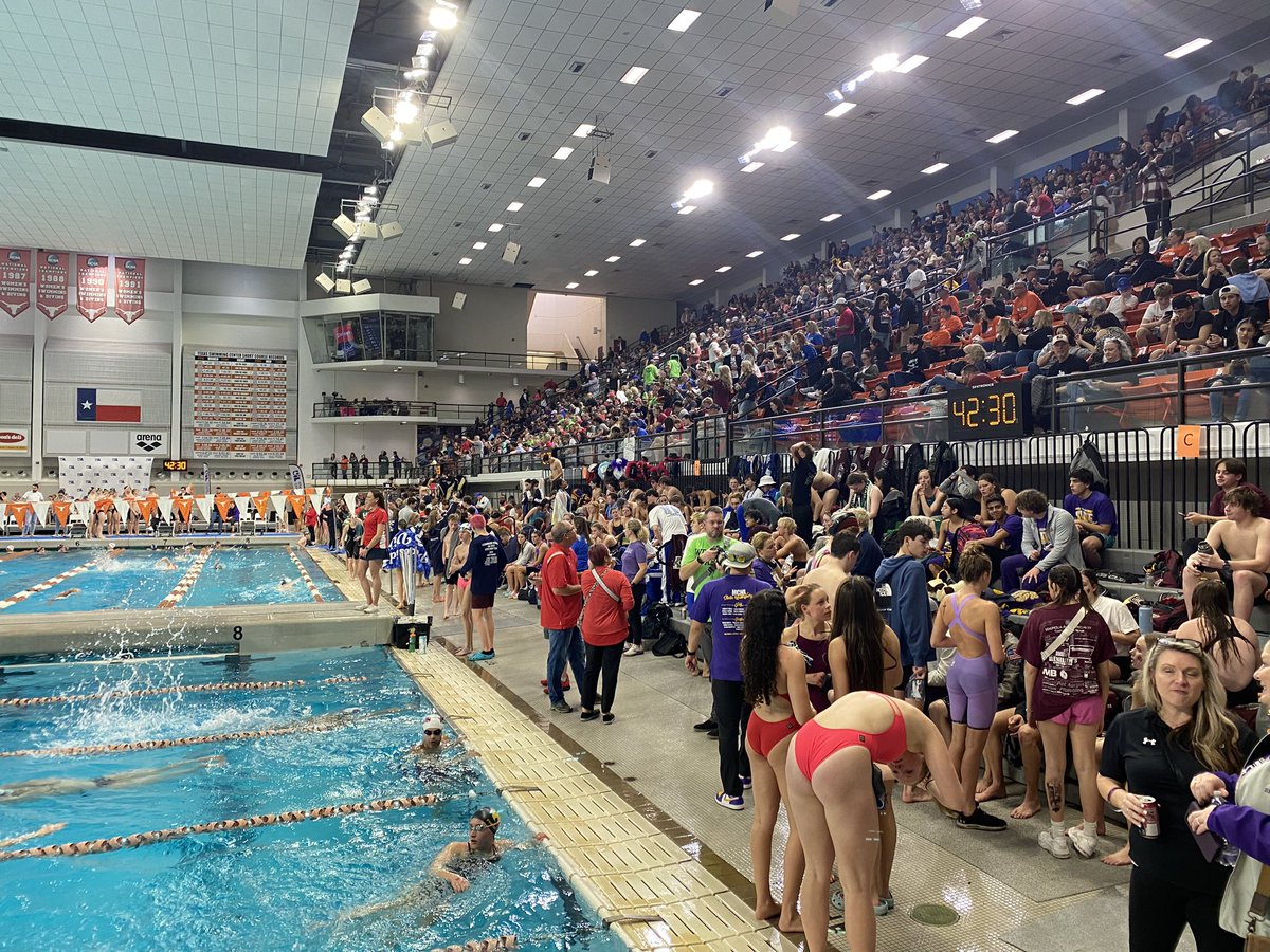 UT Swim Center is filling up! Prelims get underway in about an hour. @MrHollander_MHS <a href="/ADHeard_MISD/">Clint Heard</a> <a href="/coachcooper_mhs/">Coach Grant Cooper</a>