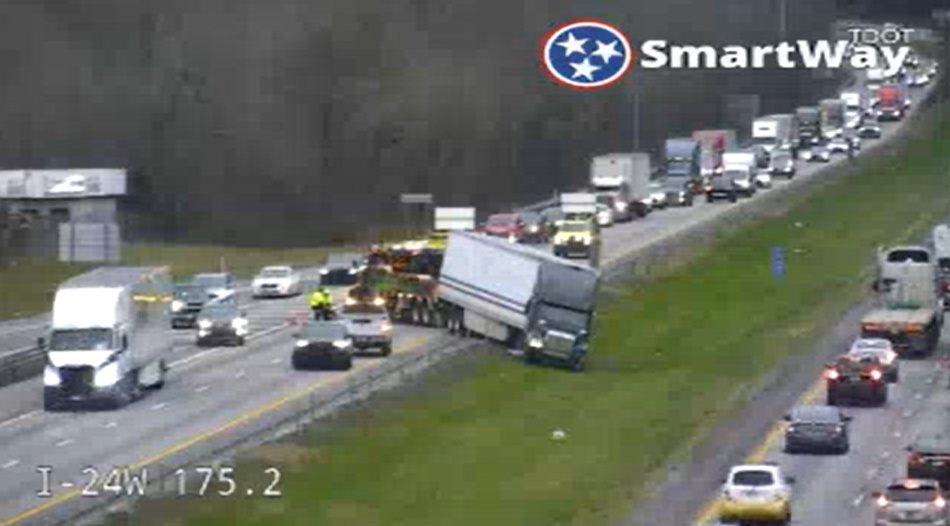 Local3Traffic's tweet image. TRAFFIC ALERT: A tractor trailer on the median has caused a slowdown on I-24 eastbound near Browns Ferry Road, TDOT shows.
Find live traffic updates on the Local 3 Traffic map: local3news.com/local-traffic/