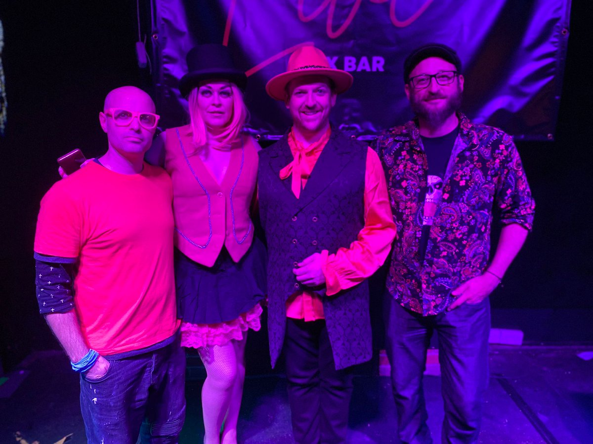 Lady Grey&The Earls tweet media