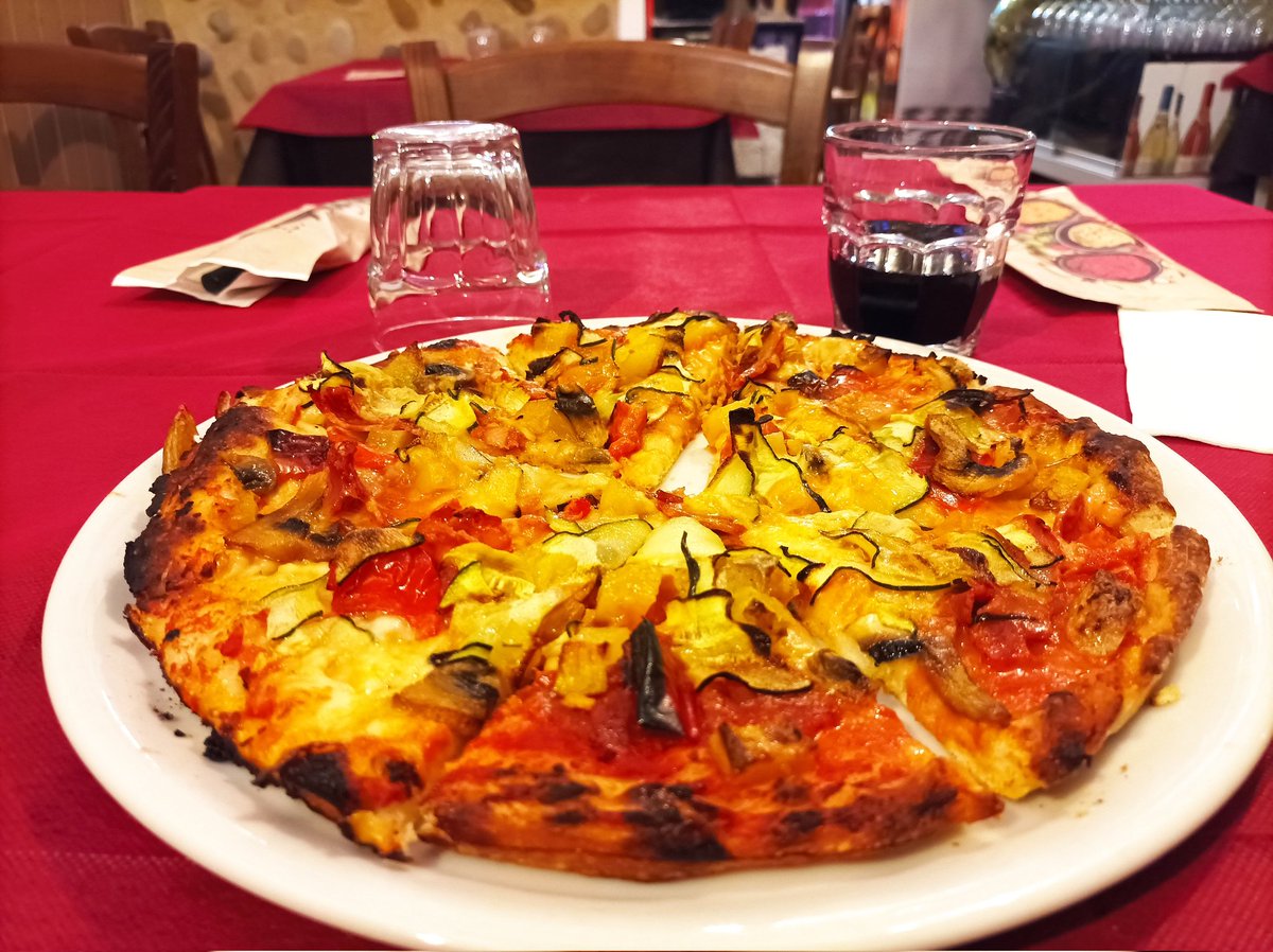 pizzerialatana1's tweet photo. https://t.co/gbYPsRRlig