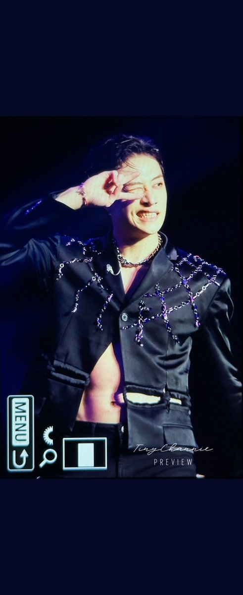 Bangchan_italy's tweet photo. Bang chan concerto Australia Melbourne 17/02/2023 ๐
#BangChan
#maniactour #straykids #skz #aussietour #bangchan #StrayKids_2ndWorldTour #straykidsaustralia @Stray_Kids https://t.co/SSCPyRh980