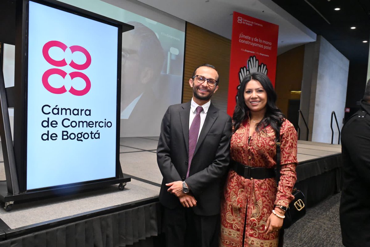 paminagonzalez's tweet photo. Ha sido un placer asistir al Primer Encuentro Empresarial del 2023: "Oportunidades en un año de transición" y conversar con @erikmonto, director #ForoDePresidentes, Mario Pardo Pdte ejecutivo de @BBVA Colombia y Carlos Londoño Pdte de @Helados_Popsy. ¡Gracias por la invitación! https://t.co/eApZteUoXZ