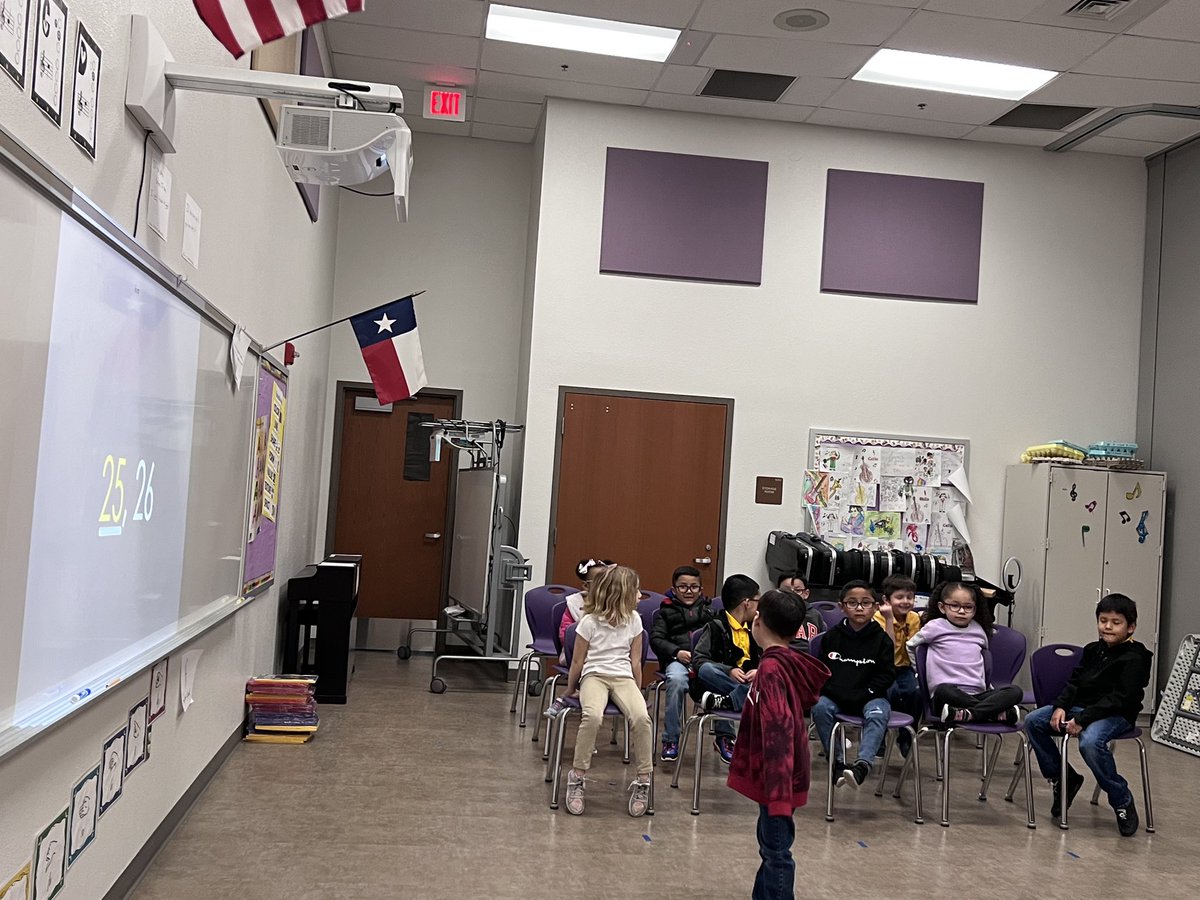 cperez_phe's tweet image. The best place to Bee 🐝 @PurpleHeart_ES #TeamSISD #MathBee 
Our Heroes showed off what amazing mathematicians they are 💜
Thank you so much @PCamarillo_PHE @dmorrison_PHES for helping and encouraging our kiddos today! ✨