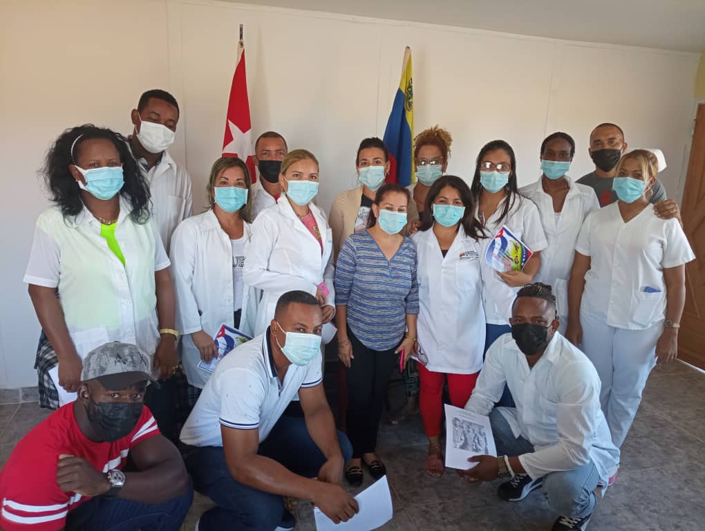 Acto de fin de misión a colaboradores que concluyen satisfactoriamente su misión en el estado #Zulia, #Venezuela.

💖 #CubaPorLaVida 💖 #MejorEsPosible 

<a href="/MinSaludVE/">MPPSalud</a> <a href="/MagaGutierrezV/">Magaly Gutiérrez Viña</a> <a href="/MINSAPCuba/">Ministerio de Salud Pública de Cuba</a> <a href="/cubacooperaZul/">Misión Médica Estado Zulia</a>