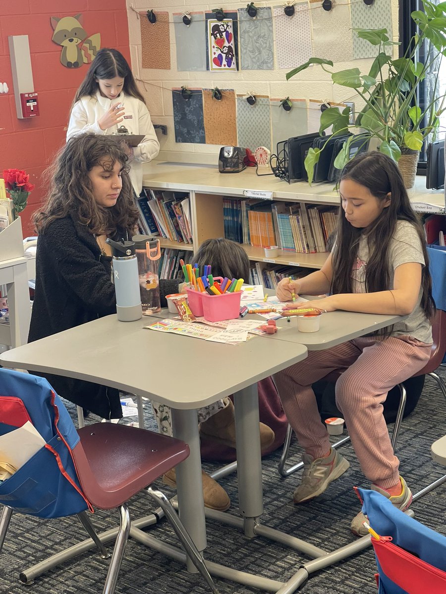 JackiMader's tweet photo. Random Acts of Kindness day! It has been too long since we had the whole district together. 💙 @WeAreGananda https://t.co/2mlTZBdK5R