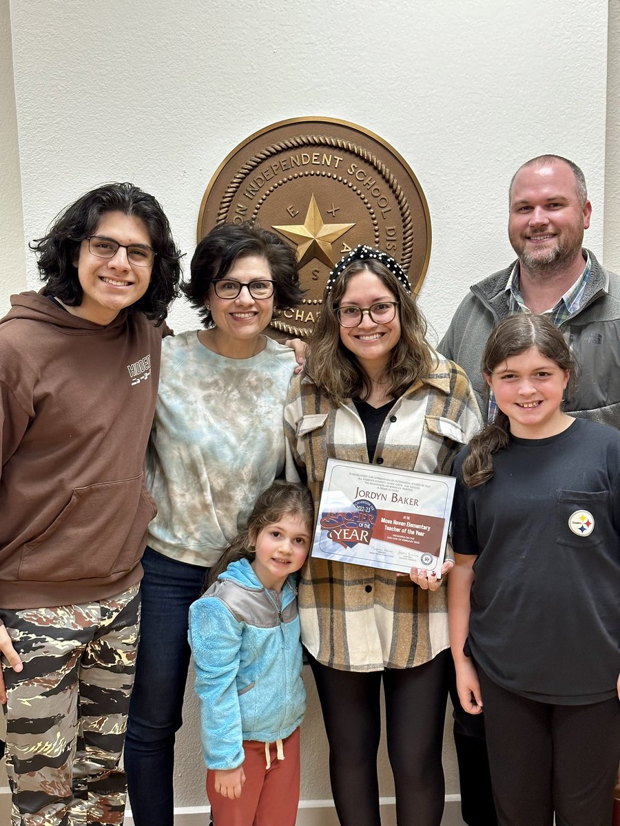 jordynayala's tweet photo. Still so honored for this accomplishment &amp; recognition. Glad my crew could be at the Board of Trustees meeting last night to see me receive my award. ❤️💙Congratulations to all the other Campus Teachers of the Year! #mhelevelup #risdbelieves #risdmath https://t.co/xge9hQElm7