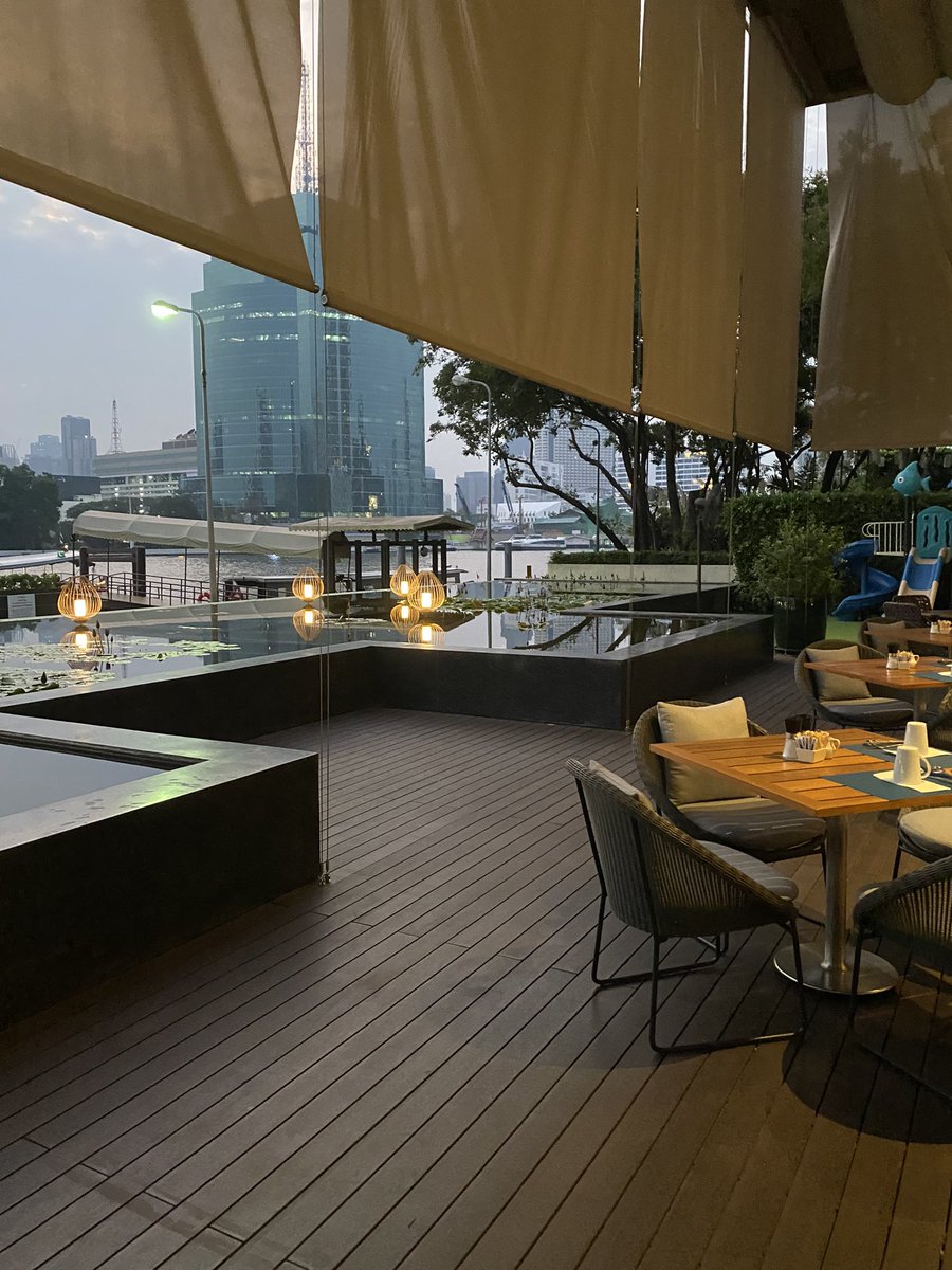 JStrotmann's tweet image. The magic is here! 💜 Whatever you do at #WCAsia, remember to collect moments, not things! #WordPress #WebPros