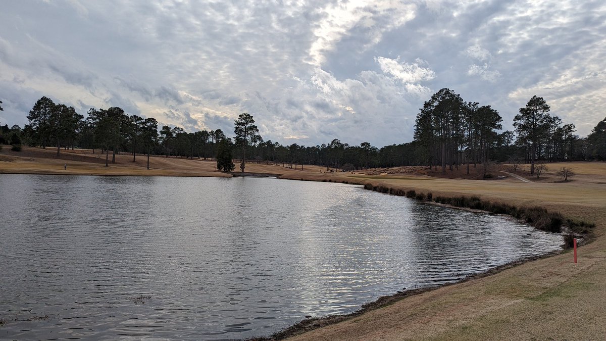 CarlChasing's tweet image. Well, No. 4 was super challenging and fun. Tough day of the tee but so far this experience has been amazing. Getting ready for a good dinner and taking on No. 8 tomorrow. #LGLG