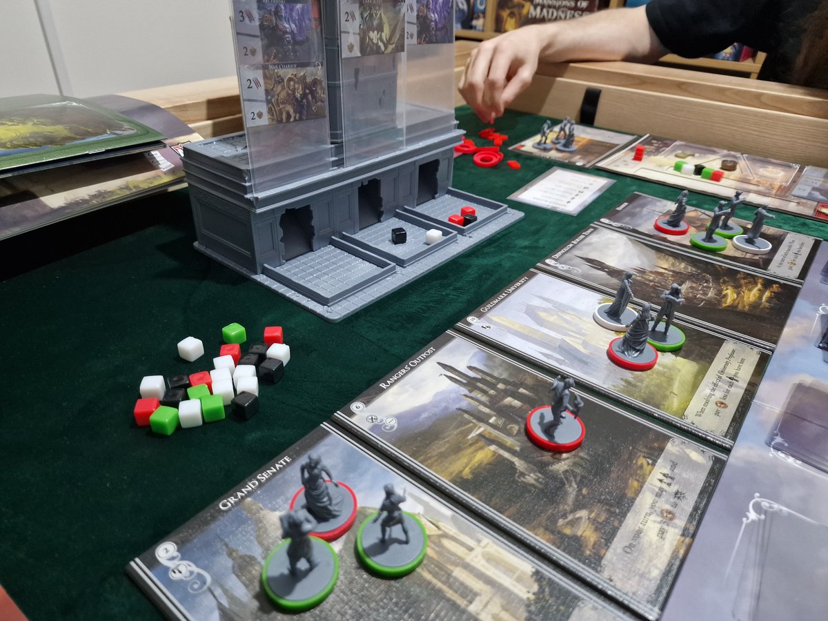 TheBrokenMeeple's tweet image. YAY, WE FINALLY GOT EDGE OF DARKNESS BACK TO THE TABLE! And now it&apos;s set up so I can play it solo tomorrow!! Had to check my maths though as the scoring came down to the wire...... Literally.....

@alderac @JohnDClair #wemakefun