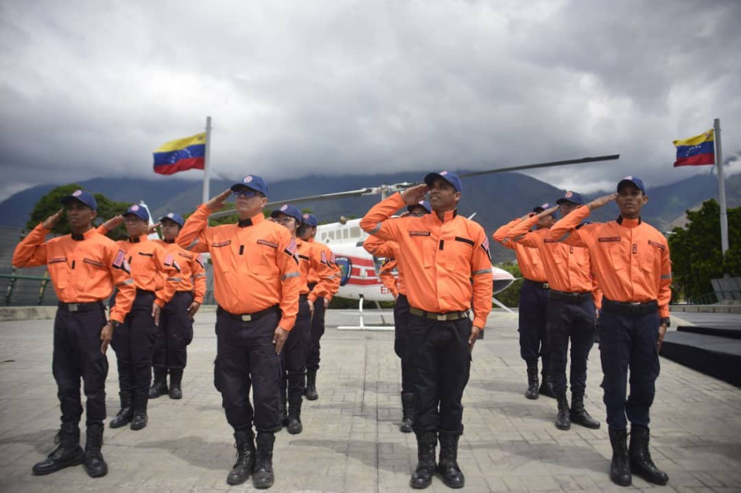 En Miranda nos desplegamos con todas nuestras fuerzas de seguridad ciudadana, turismo y recreación para garantizar la paz y la convivencia estos #Carnavales2023

#MirandaSegura #Miranda
