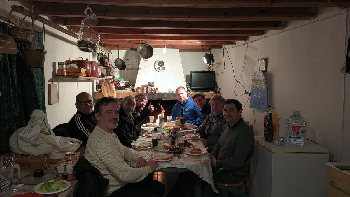 ED1R Contest Station tweet media