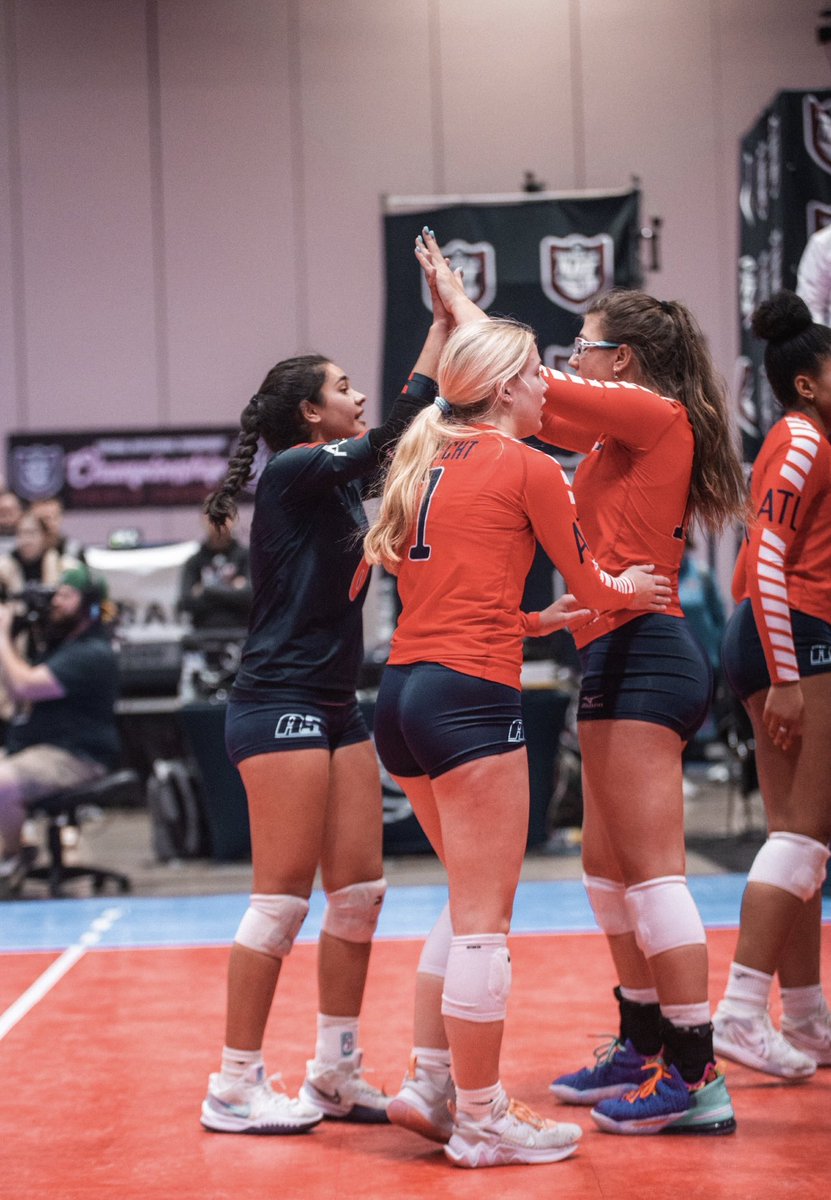 Cheering my girls on from Starkville! Go kill it in KC!! <a href="/triplecrownspts/">Triple Crown Sports</a> <a href="/a5volleyball/">A5 Volleyball</a> <a href="/HailStateVB/">Mississippi State Volleyball</a> <a href="/oakley/">Oakley</a> <a href="/usavolleyball/">USA Volleyball</a> <a href="/adidas/">adidas</a>