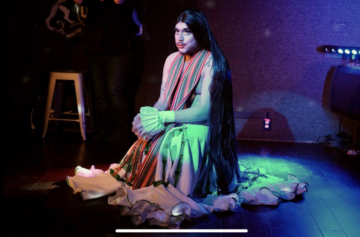 SANTXDOMX's tweet photo. #paraguay #drag #beardedqueen #dc9 https://t.co/CYSIr4lLnw