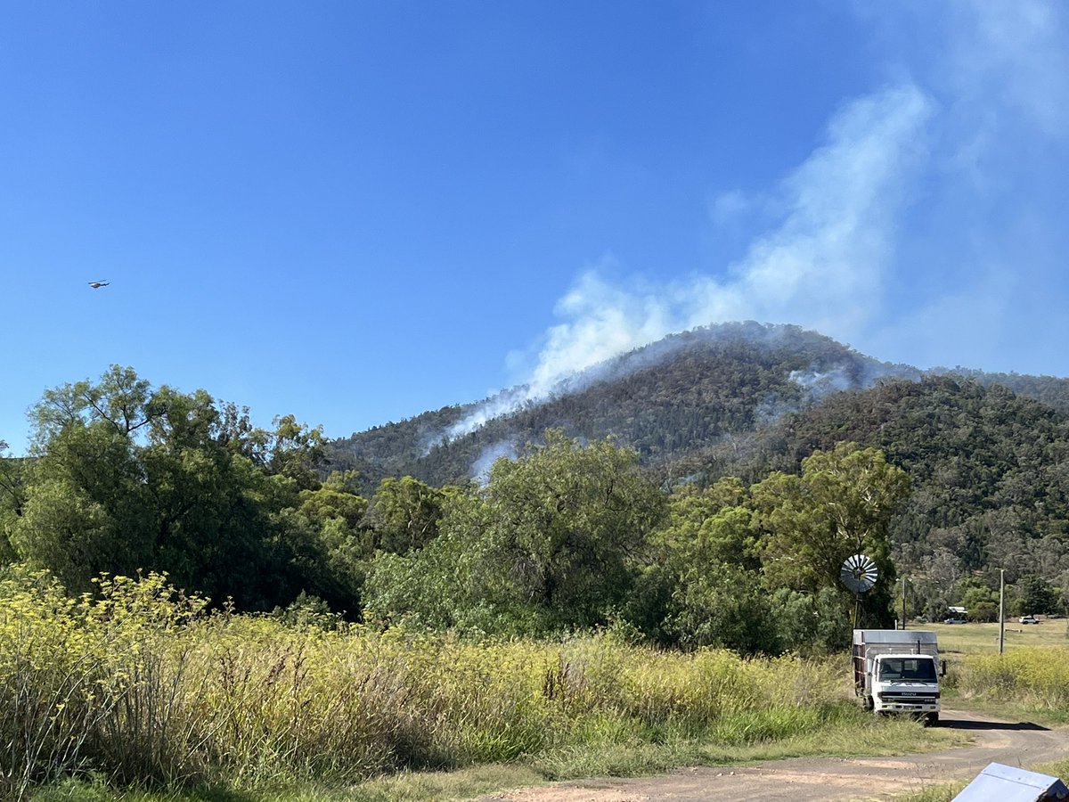 Heath_Stimson's tweet photo. Our @NSWRFS crews on the fireground, in the Incident Management Team and up in the air doing great work on fires at #Currabubula and Towarri National Park in hot challenging conditions https://t.co/3fSaqLKNK7