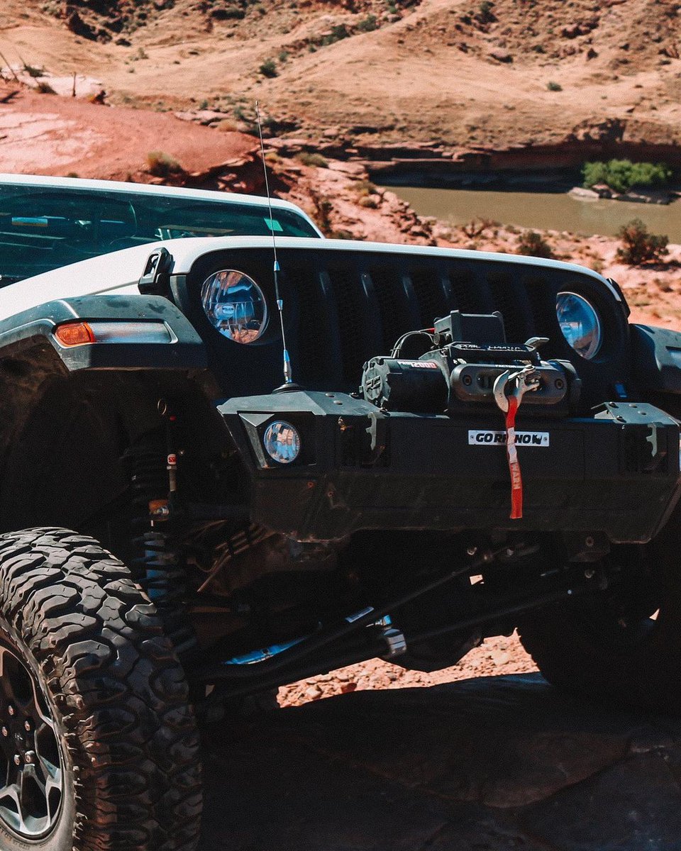 Front End Friday!! from @warninglightz #frontendfriday #gorhinobumpers #gorhino #jeep #twodoor #jeepislife #moabjeep #behindtherocks #warnindustries #ejs #easterjeepsafari #jksmanufacturing #milestarpatagonia #soundoffsigna #warnwinch #gorhino <a href="/Jeep/">Jeep</a>  @jksmfg <a href="/soundoffsignal/">SoundOff Signal</a>