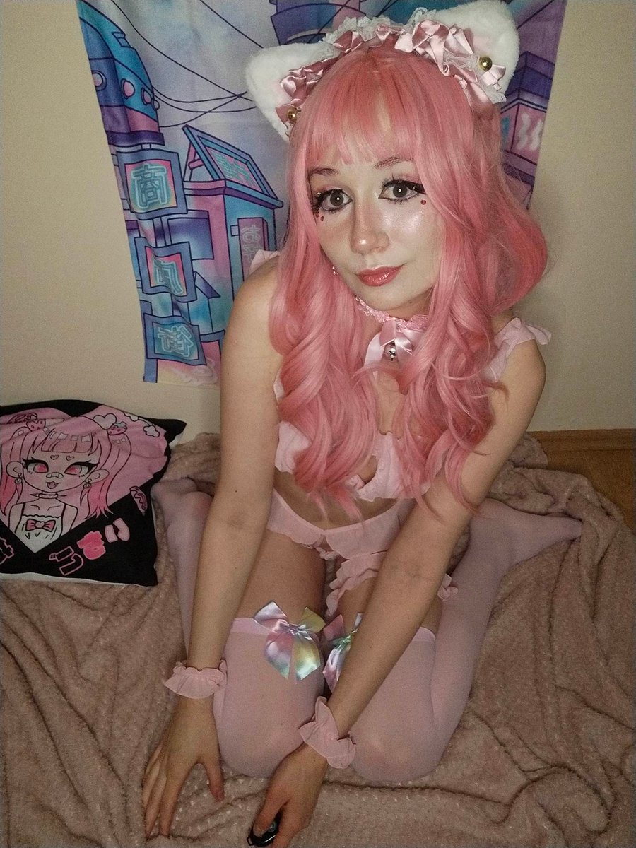 Feet RT PROMO 63.3K on Twitter: "RT @pani_moli: Can i be your discord