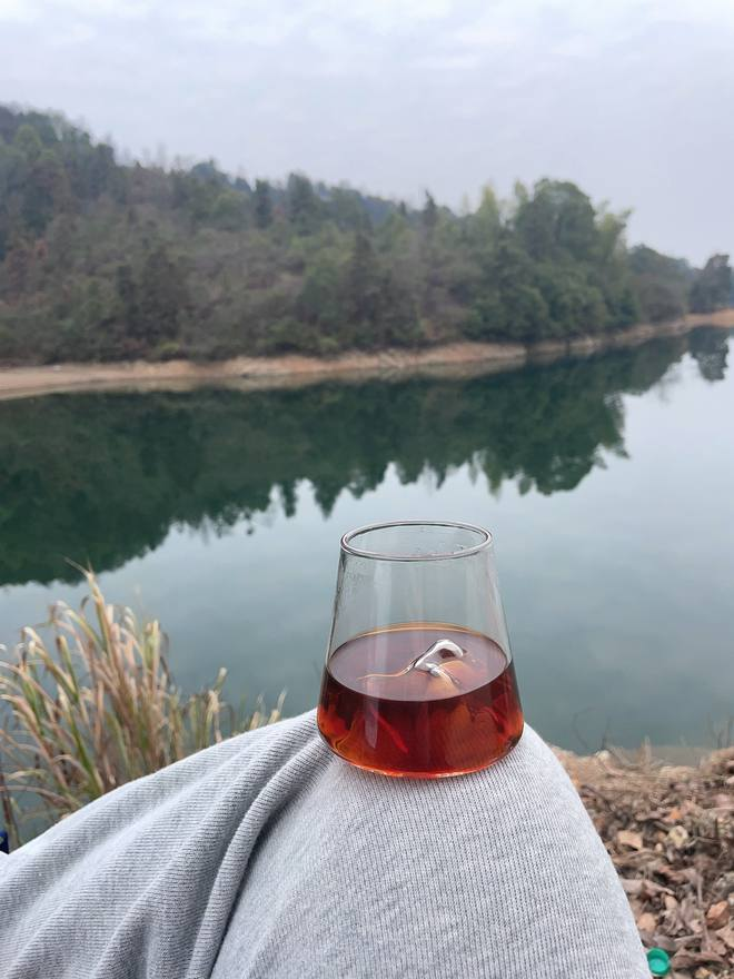 JoeUnangst's tweet photo. "There is no time for boredom. We take the time to work, to love. There is no time for anything else." https://t.co/wce70cXbsU
