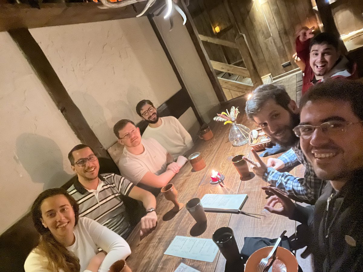 No meeting do <a href="/devPTorg/">devPT</a>
Terceira edição já. Fico feliz em estar tendo cadência e juntando pessoas 🥰